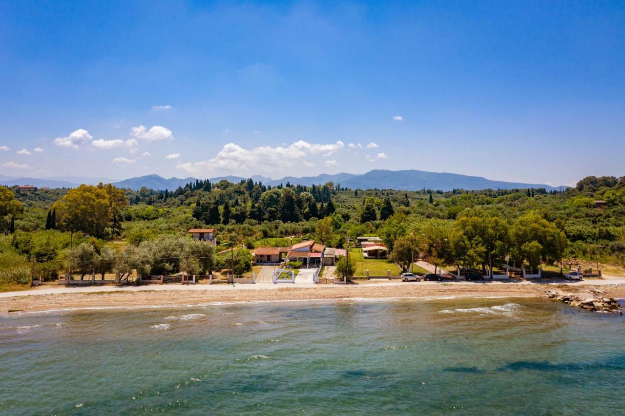 Villa Kiko, The Coastline House Kato Achaia Esterno foto
